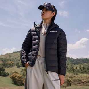 25新款Adidas阿迪达斯TERREX女子户外保暖轻薄羽绒服外套KB2149