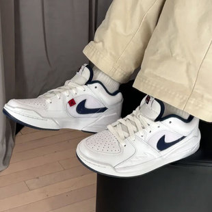 NIKE耐克乔丹女STADIUM 90运动休闲鞋跑步低帮舒适耐磨板鞋HJ4406