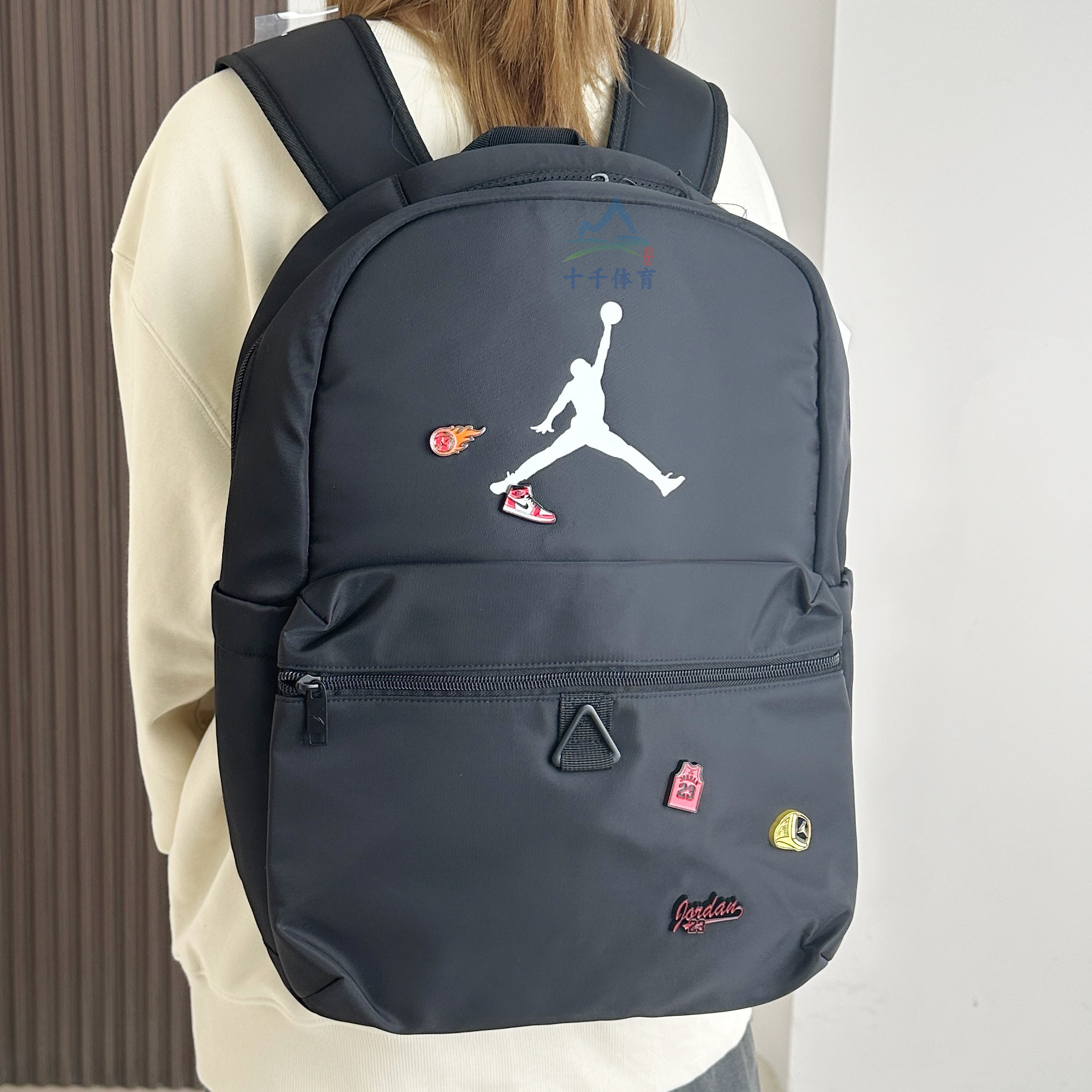 NIKE耐克双肩背包男女旅游运动包