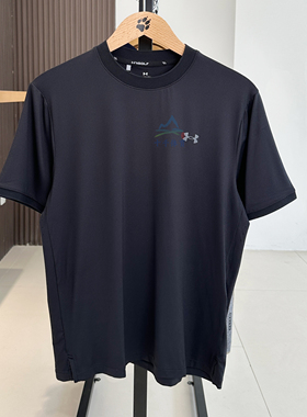 25新款安德玛UA男子Drive Iso-Chill高尔夫运动短袖T恤1389598