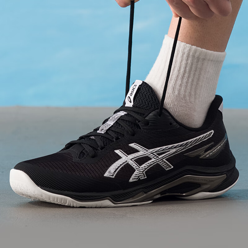 亚瑟士回弹支撑排球训练运动鞋男