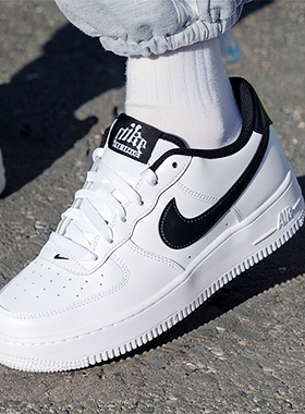 26春季新款NIKE耐克AIR FORCE 1大童AF1空军一号运动休闲鞋IM4402