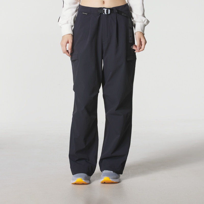 UA安德玛工装休闲透气运动长裤女