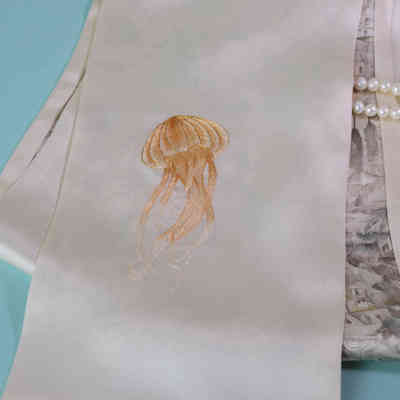 金彩霞手工刺绣真丝丝巾领巾送女士礼物老师礼物领导礼物湘绣