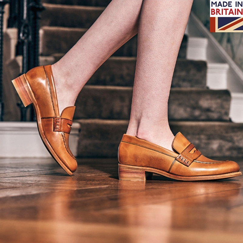 Barker英伦中跟圆头乐福鞋固特异