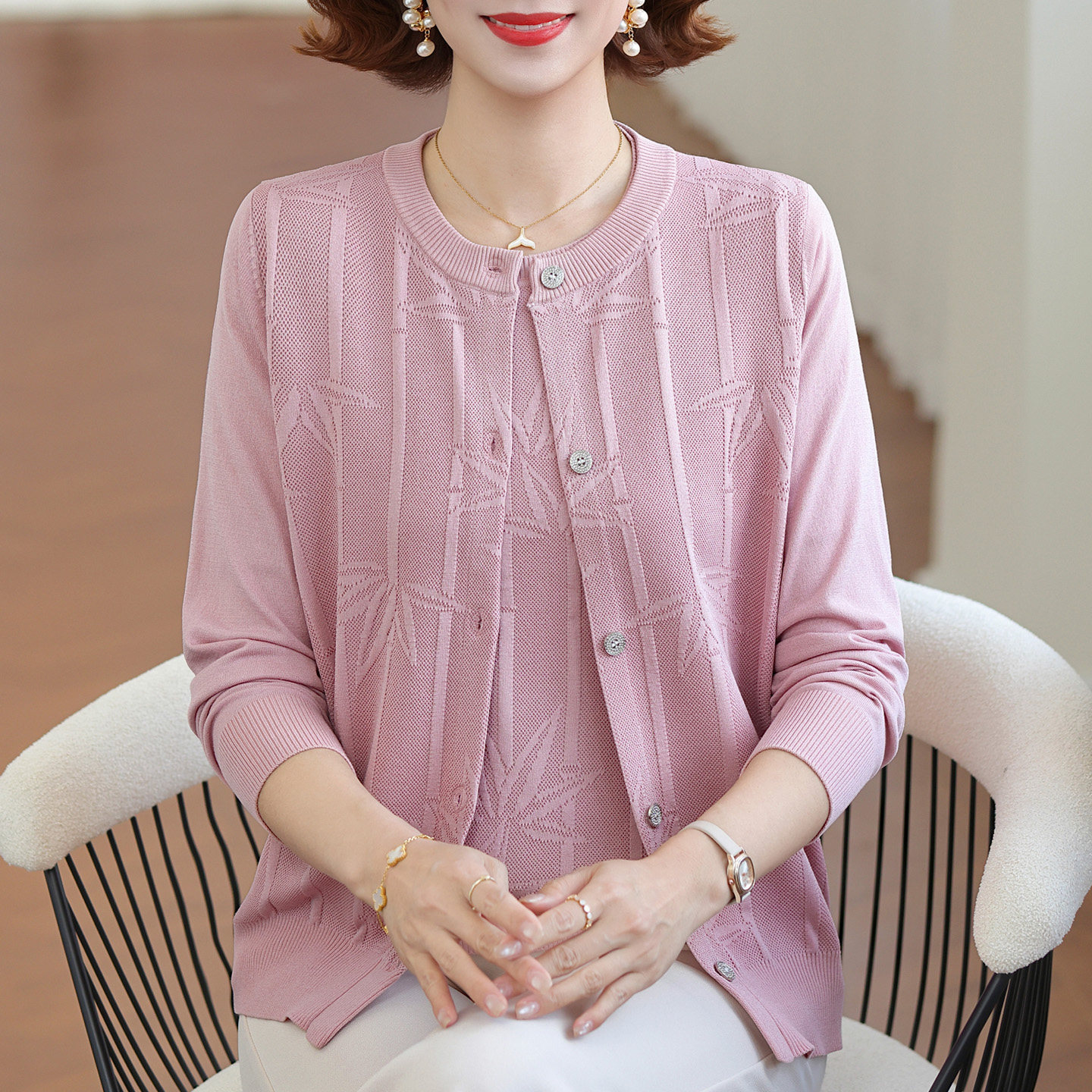 中老年妈妈针织开衫两件套春季冰丝薄外套加肥加大码洋气提花上衣