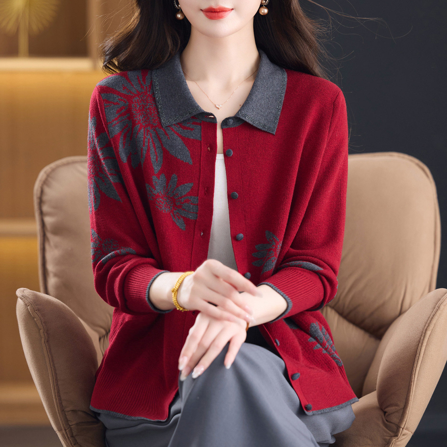 中老年女装翻领印花针织开衫春季加肥加大码妈妈洋气提花羊绒外套