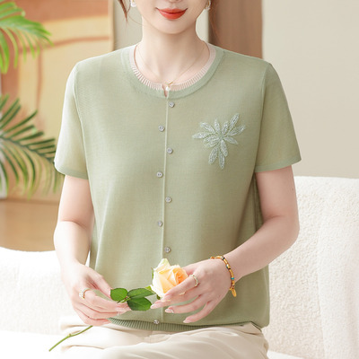 洋气妈妈夏装短袖冰丝刺绣T恤女加肥加大码中老年时尚桑蚕丝上衣