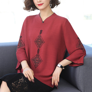 加肥特大码女装老年春秋上衣中年妈妈冰丝T恤高贵洋气针织打底衫