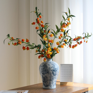 仿真花宫灯百合新年红色黄色果实类家居花艺装饰假花摄影道具陈设