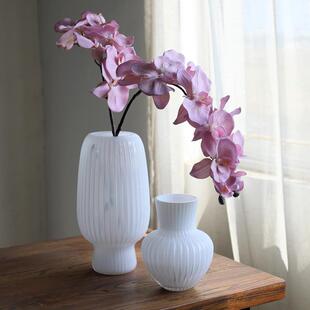 北欧风东方巴黎冰艳美人白瓷玻璃花瓶客厅茶几褶皱设计感插花器
