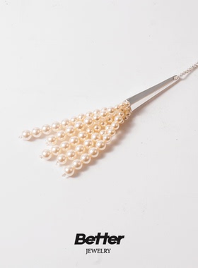 C205  MARBLE LEO  小扫帚珠珠项链