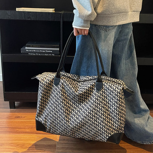 2026新款潮牌大容量旅行包健身包手提行李包女短途出差旅游收纳