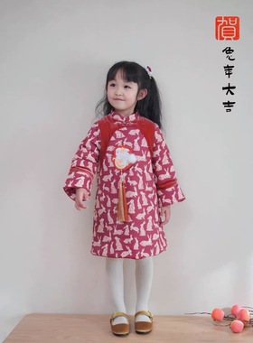 24年新款秋冬中国风儿童国潮唐装拜年服豆沙花纹兔旗袍裙姐弟装