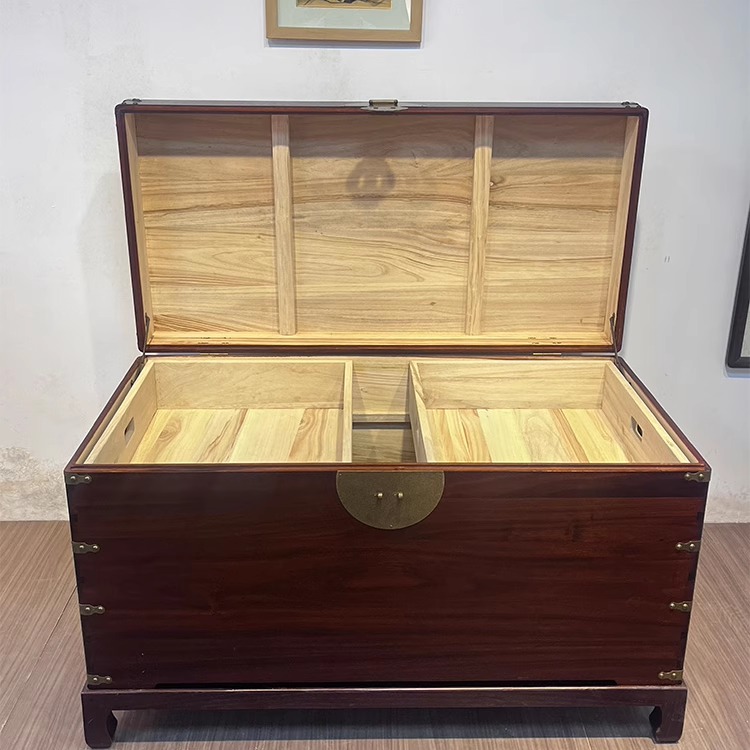 120厘米大号樟木箱子带底座托箱