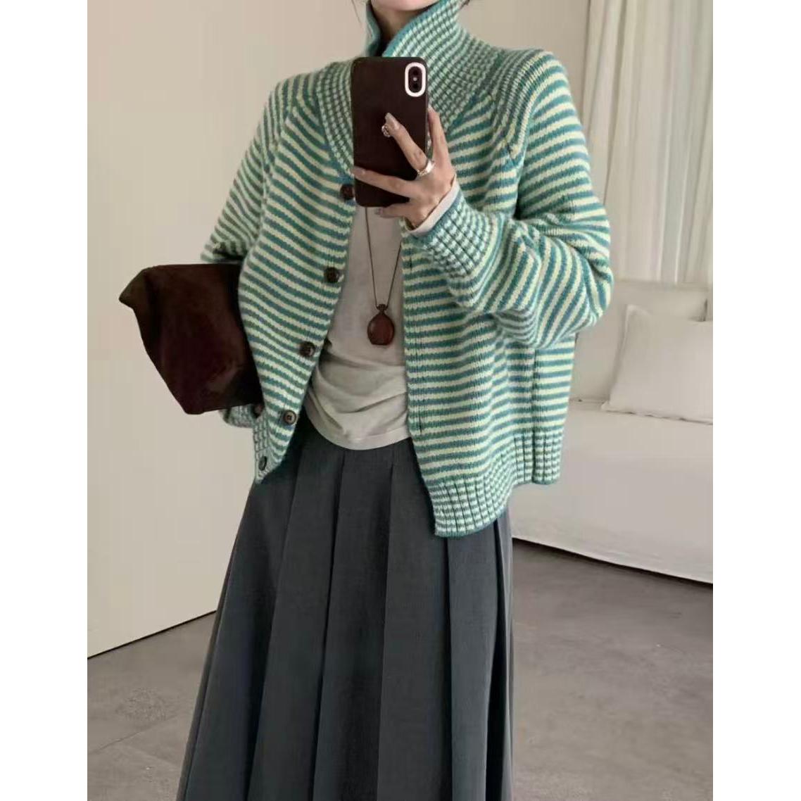 韩系复古撞色条纹立领开衫毛衣女