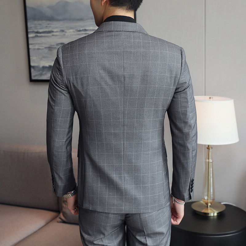 模特图-新款男士西服套装商务休闲格子西装二件套LJT6037P240,男装西服套装,电商D216