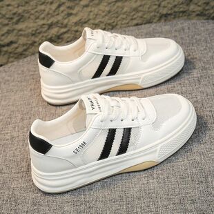 透气网面运动网鞋学生春夏小白鞋新款板鞋百搭休闲平底2024女鞋子