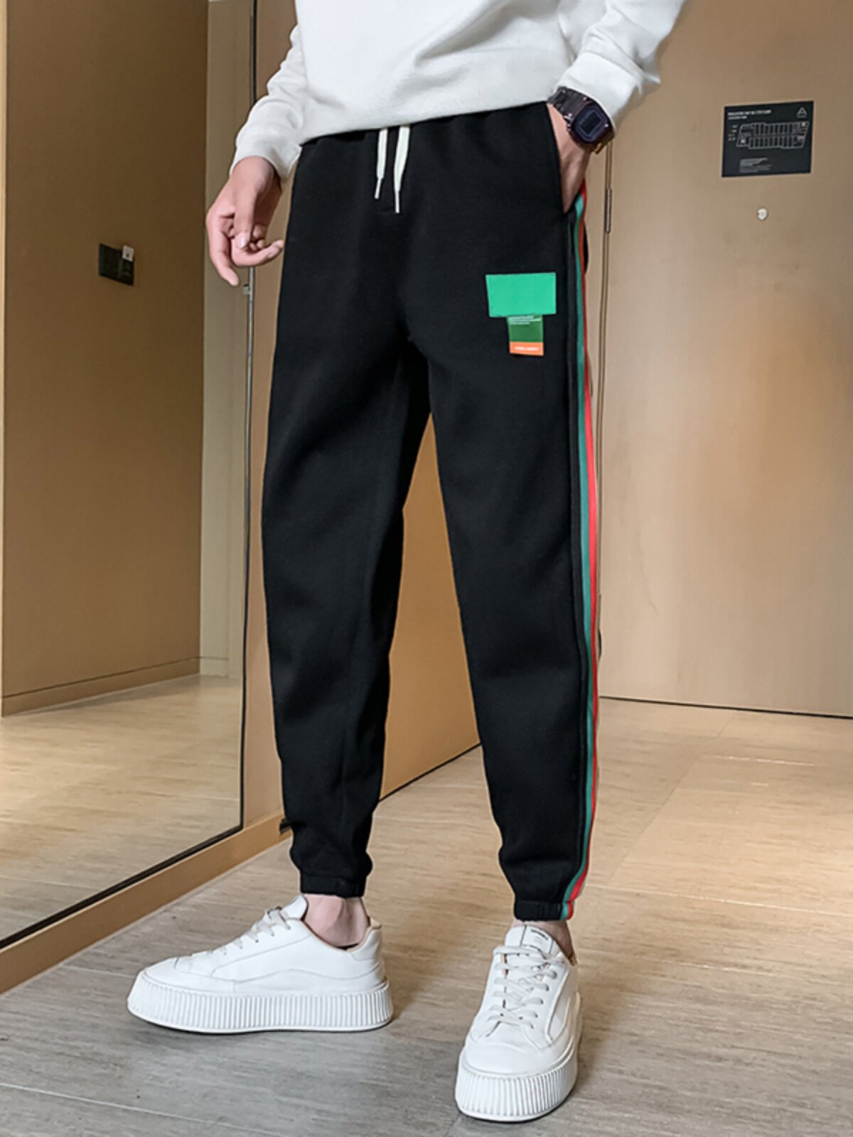 오보이 봄 가을 남성 트렌디한 스트라이프 스웨트 팬츠 겨울 벨벳과 도톰한 레깅스 트렌디하고 멋스러운 캐주얼 팬츠