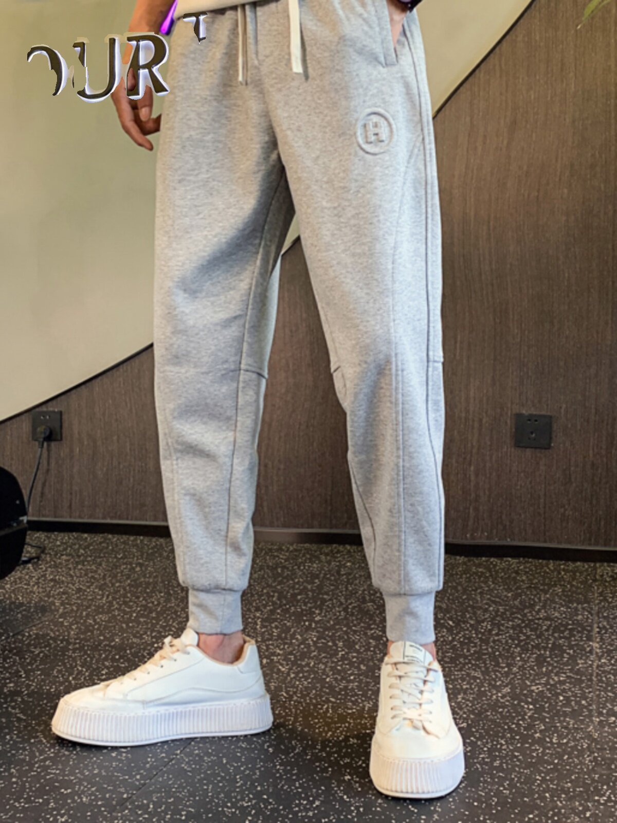 OBOY 봄 가을 벨벳 두꺼운 레깅스 스웨트 팬츠 남성 트렌디 브랜드 잘 생긴 캐주얼 바지 2024 새로운 느슨한 스포츠 바지