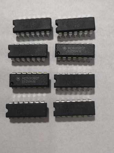 CD4013BE MC14013BCP TC4013BP双路D类触发器直插芯片DIP-14