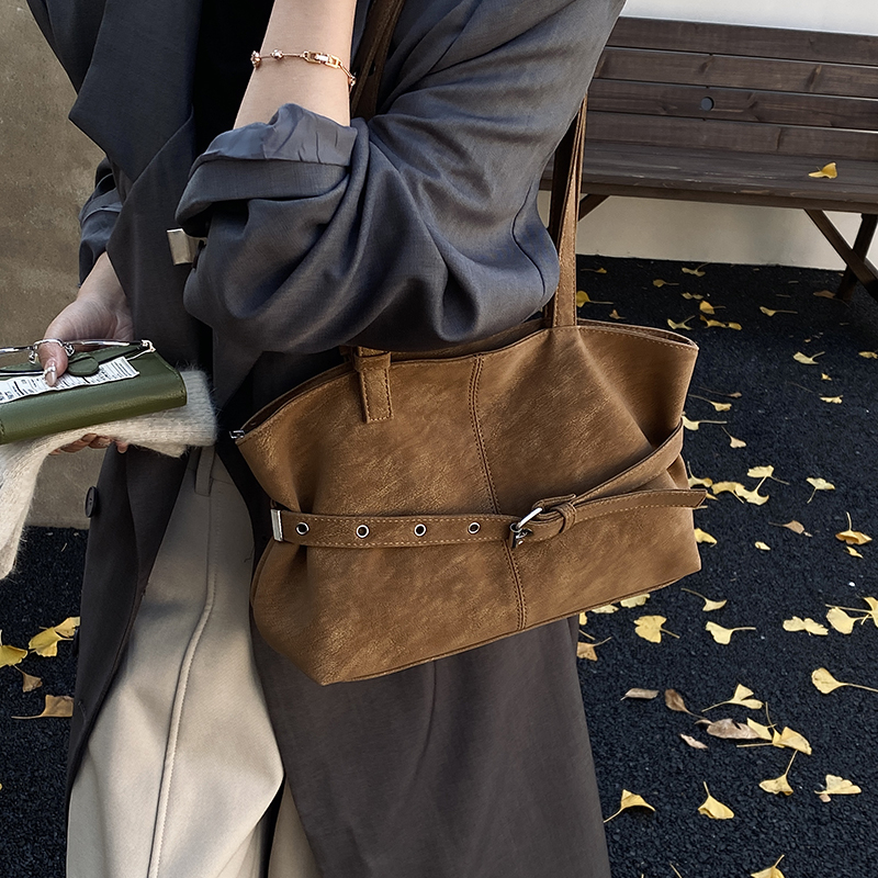 2025新款秋冬复古腋下包女包大容量托特包通勤单肩包麂皮质感包包