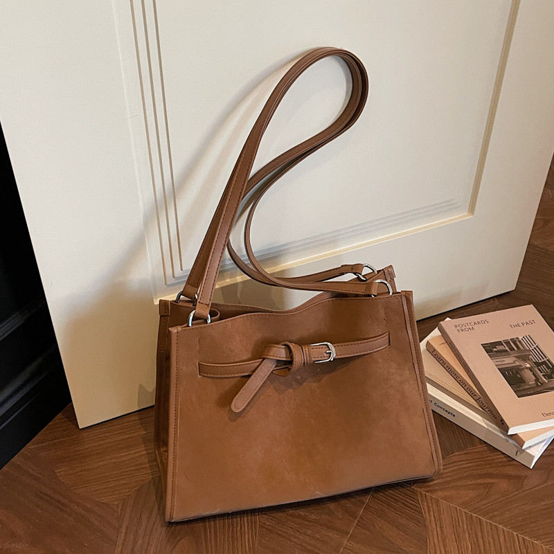 美拉德风焦糖色托特包女2025新款潮秋冬大容量百搭气质单肩斜挎包