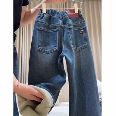 XF女童加绒牛仔裤2025新款冬装女孩羔羔绒直筒裤樱桃刺绣保暖长裤