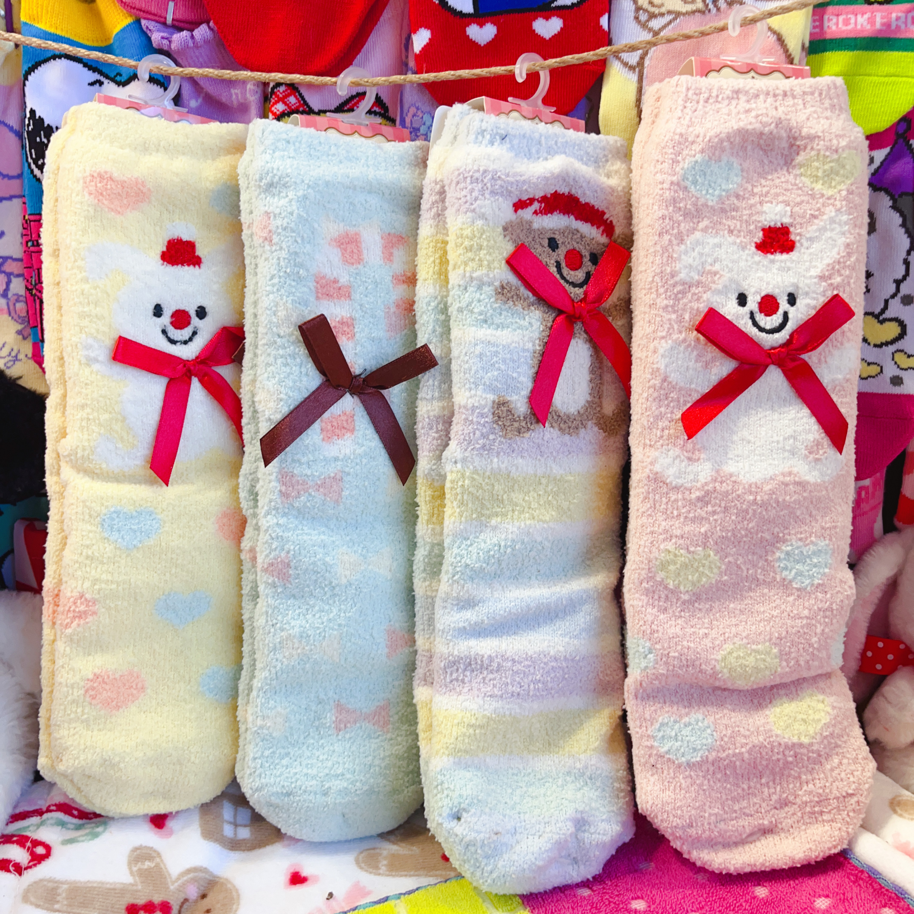 秋冬新品保暖加厚圣诞风兔子小熊波点条纹中筒加厚双层家居女袜
