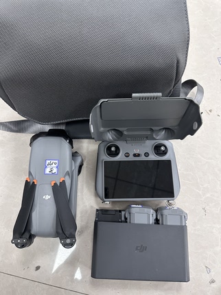 二手大疆air3畅飞套装带屏三电套装成色新