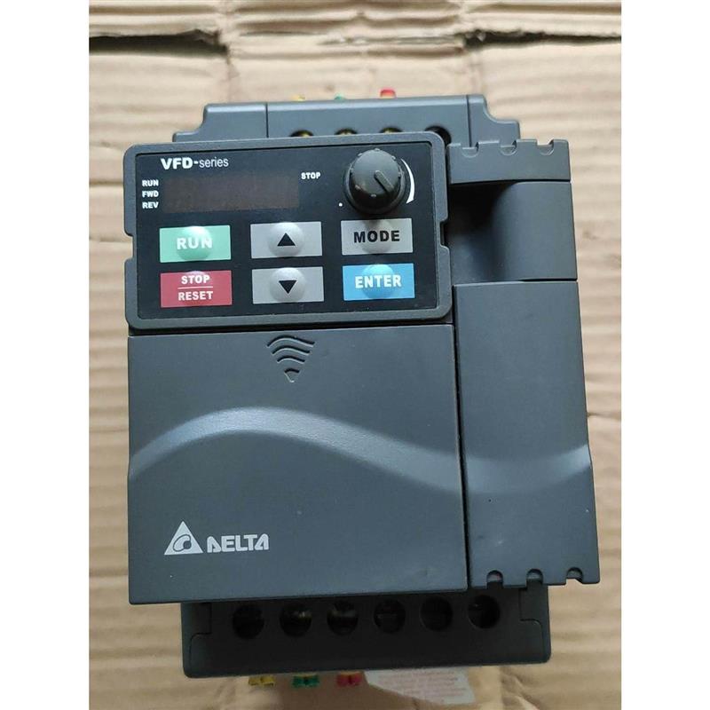议价询价台达变频器VFD022E43A 2.2KW380V议价