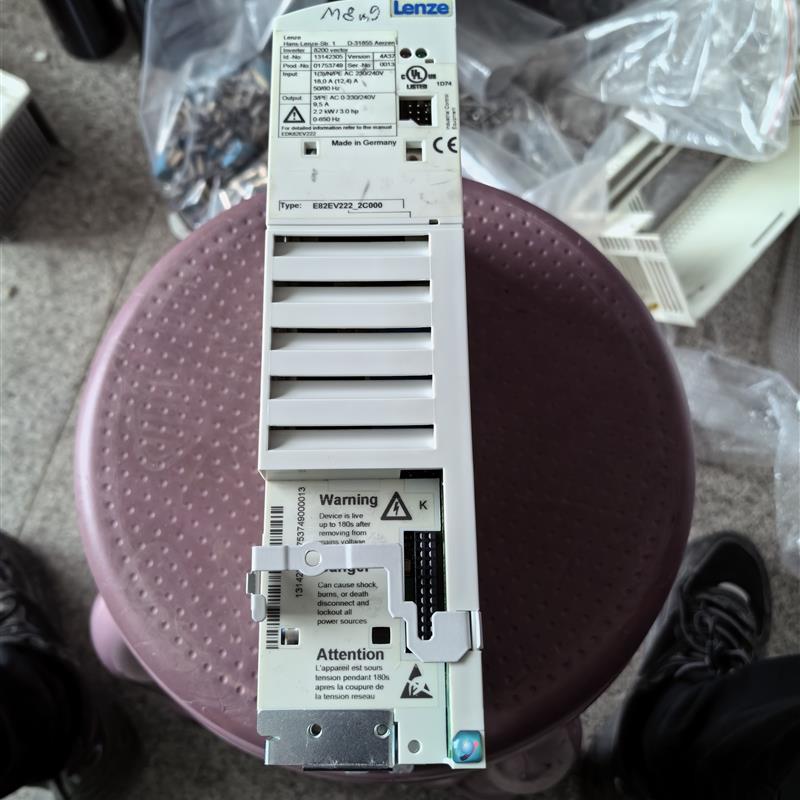 议价e82ev222-2c000 拆机9新伦茨变频器e82ev 8200系列220v 2.2kw