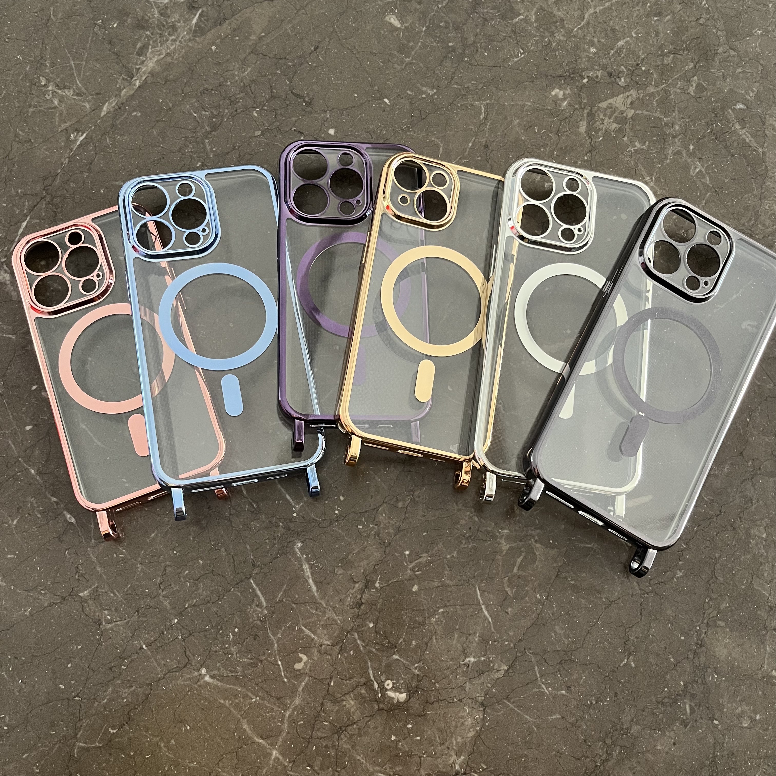 带挂环磁吸电镀透明苹果16promax