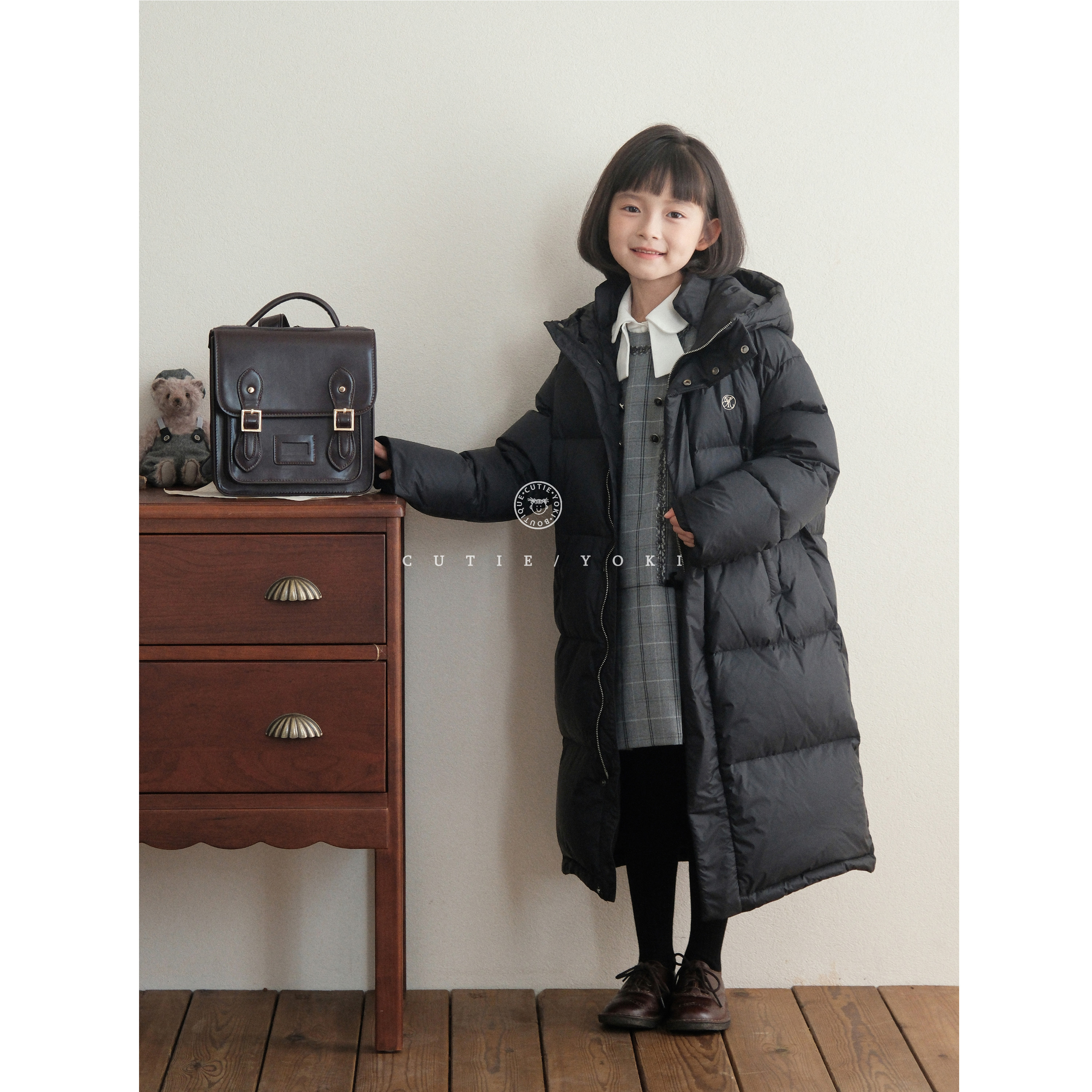 yoki童装中大童黑色长款羽绒服零下10度御寒极简风安心杜三防