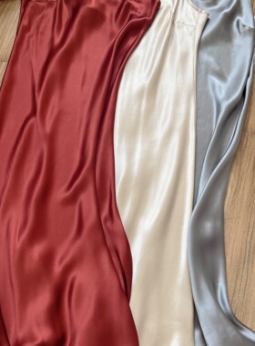 丝享家21姆米100桑蚕丝法式V领斜裁吊带裙真丝素绉缎打底裙睡裙