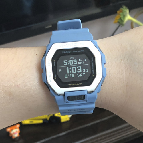 卡西欧跑步运动蓝牙手表防水