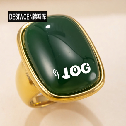 DESIWCEN德斯琛不锈钢饰品复古感情侣对戒铸造方形镶天然石钛钢戒