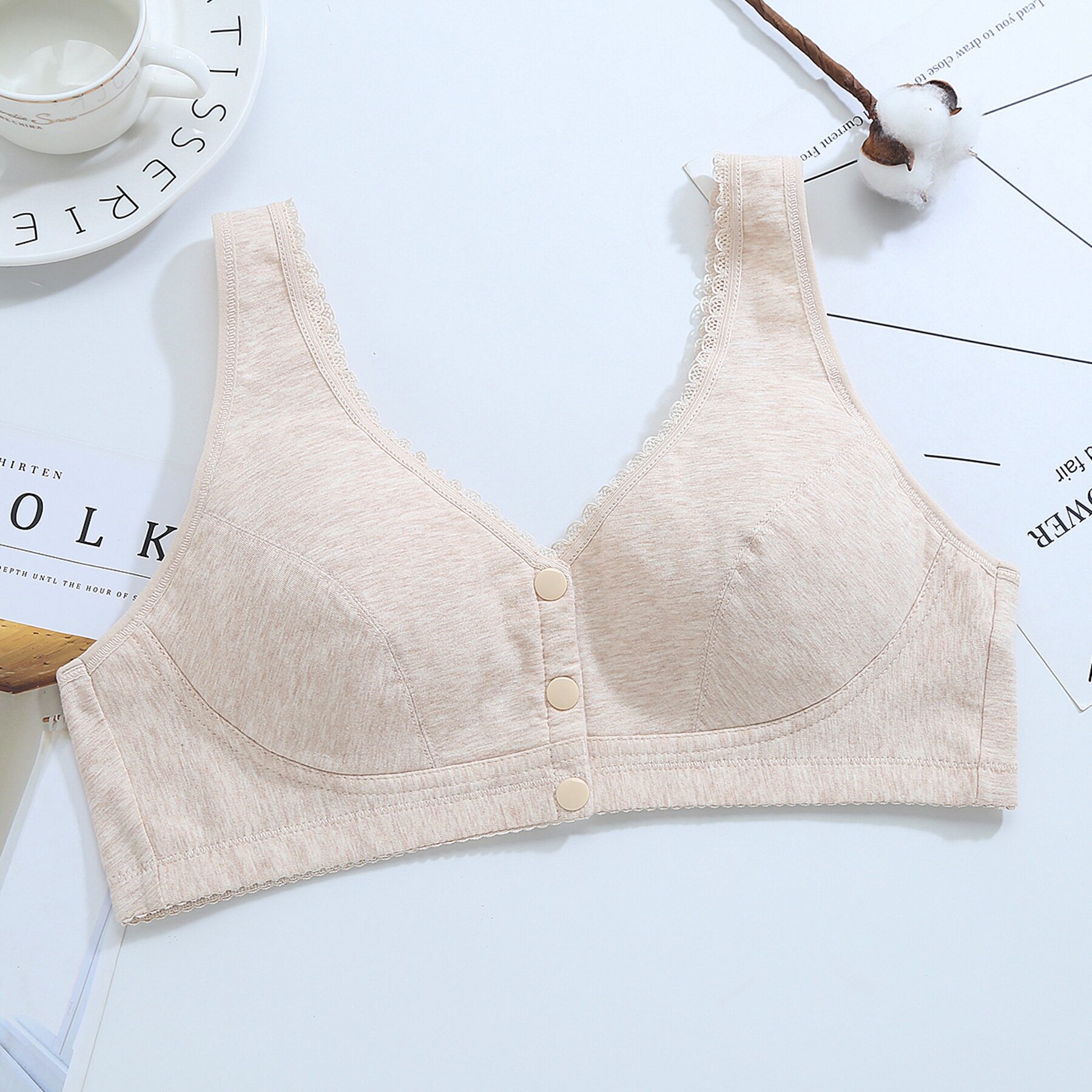 无钢圈大码前扣内衣 中老年蕾丝边背心瑜伽睡眠孕妇夹棉文胸内衣