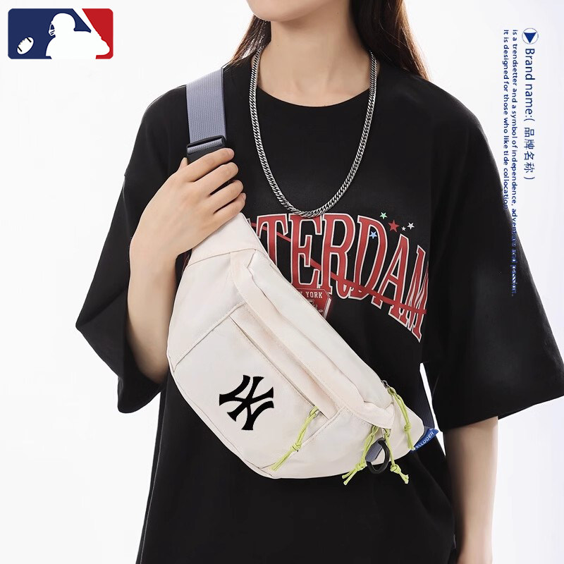 美国潮牌联名胸包女新款百搭斜挎包男大容量休闲运动包包ins小众