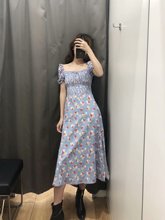 嘟嘟欧美 2019夏季新品碎花印花迷你裙 复古泡泡袖弹力方领连衣裙