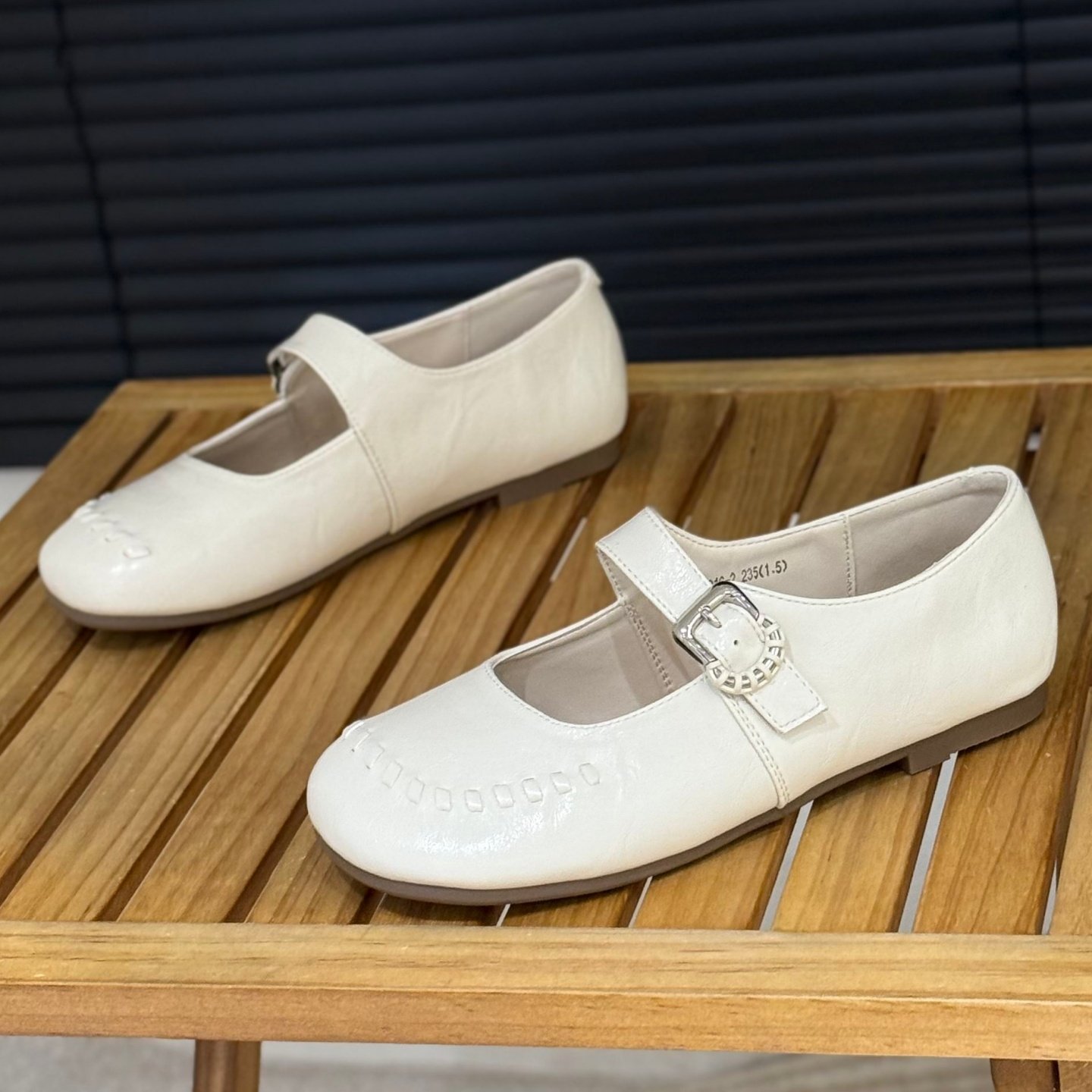 法式甜美风玛丽珍鞋女2026春季新款百搭一字带平底浅口单鞋配裙子,女鞋,玛丽珍鞋,淘宝优惠券,粉丝福利购,淘宝优惠卷