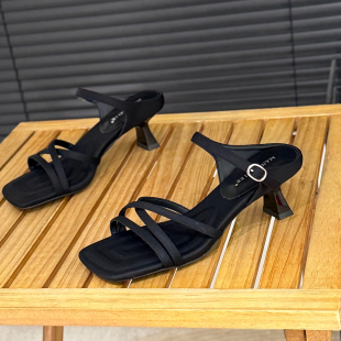 配裙子高跟拖鞋 露趾性感细跟时尚 女2026夏新款 仙女风6cm一字拖鞋