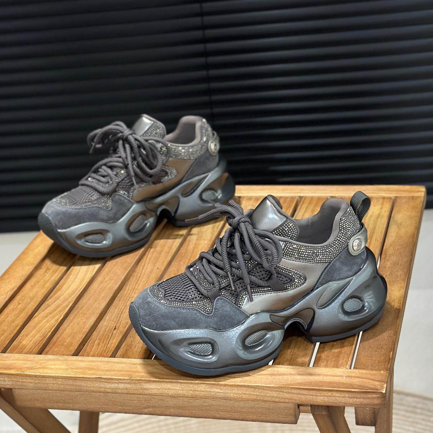 欧洲站水钻黑色真皮老爹鞋女2025新款秋季厚底轻便增高6cm休闲鞋,女鞋,老爹鞋,淘宝优惠券,粉丝福利购,淘宝优惠卷