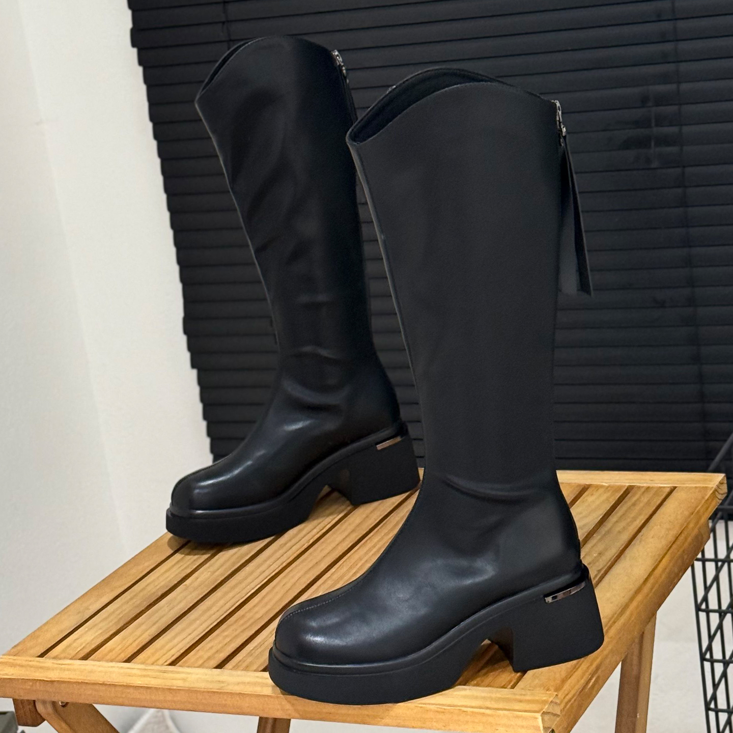 6cm增高v口长靴女高筒粗跟骑士靴