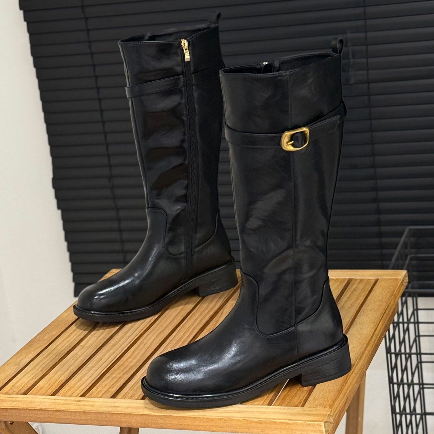 粗跟高筒骑士靴皮带扣不过膝长靴