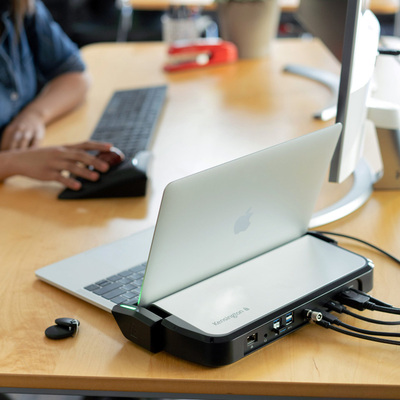 Kensington肯辛通K33476 Thunderbolt 3（雷电3）智能防盗扩展坞