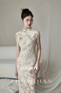 出租赁倒叙主见正版新中式高定旗袍新娘敬酒订婚出门小礼服轻婚纱