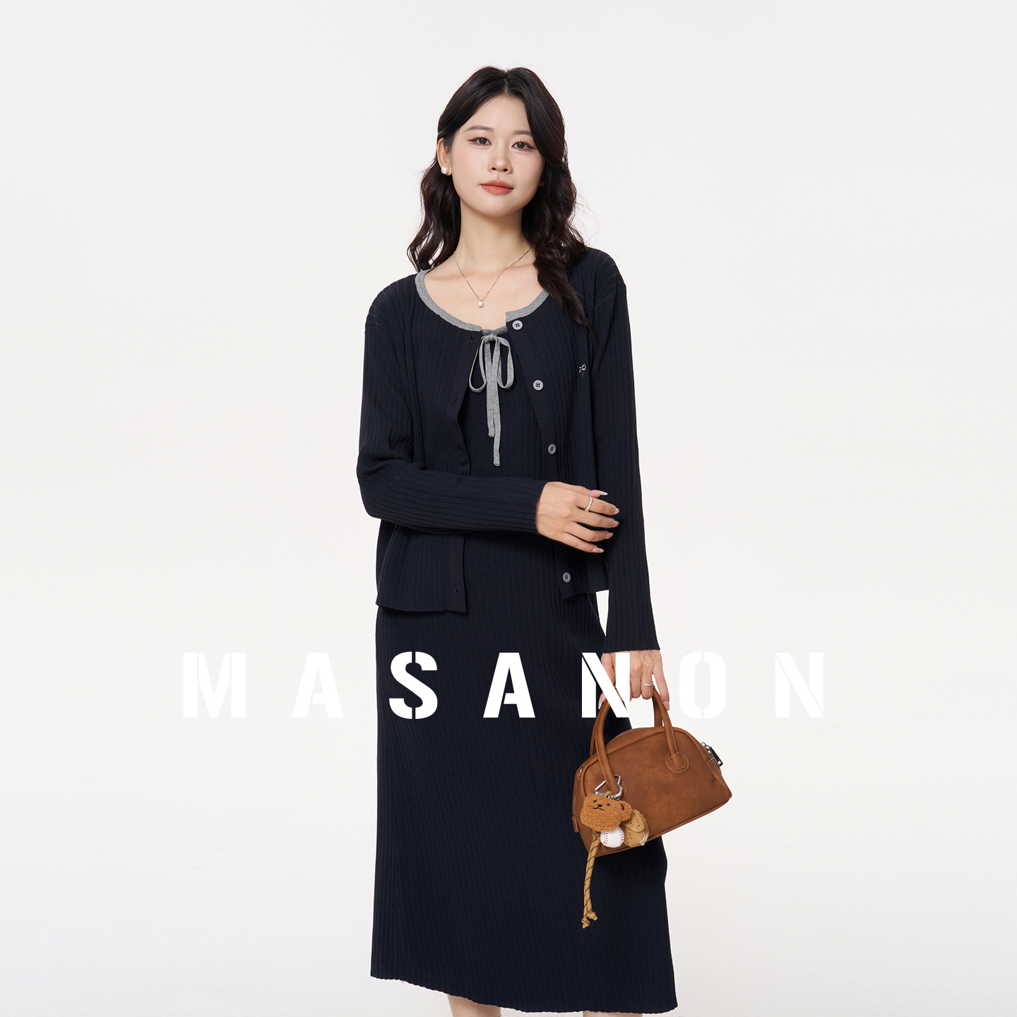 MASANON孕妇撞色吊带裙+长袖开衫