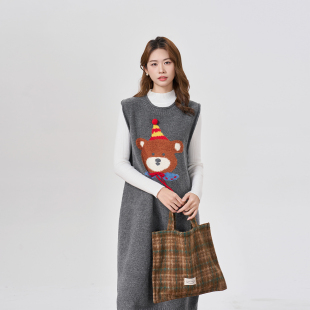 高级感可爱新年针织马甲裙小个子 2025新款 孕妇装 背心连衣裙秋冬季