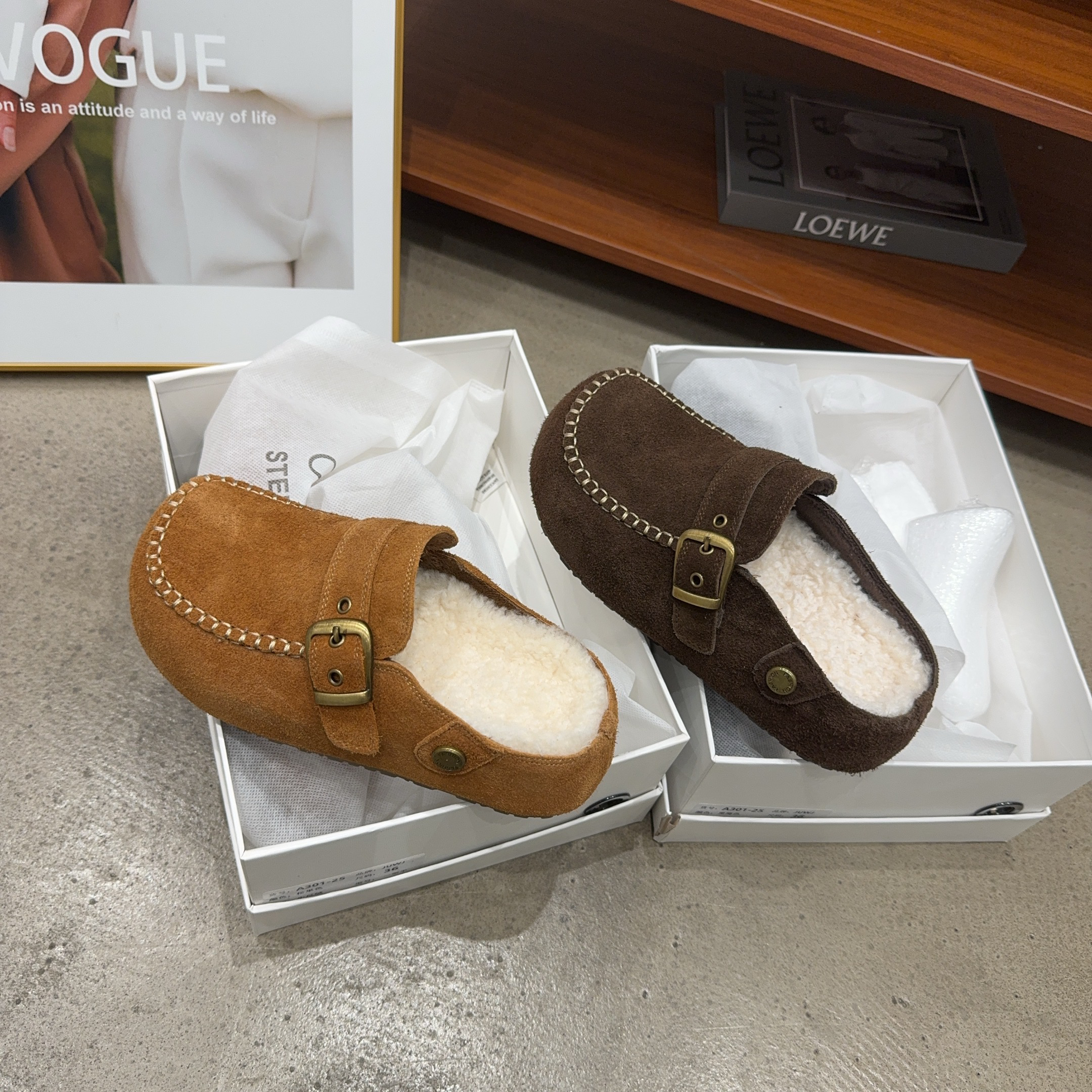 301-25乐乐家冬季新品女真皮包头勃肯拖鞋时尚韩版真毛网红同款潮